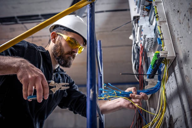 Best Electrical Installation Contractor  in Lincoln City, OR