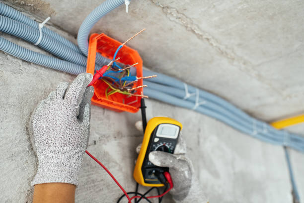 Best Licensed Electrician  in Lincoln City, OR